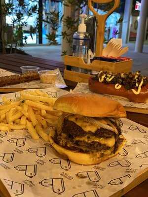 ‪the Fabrique ( Sausage Fabrique‬