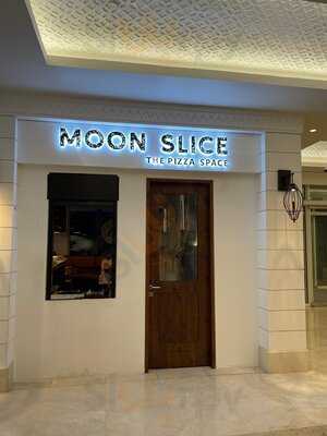 ‪moon Slice‬