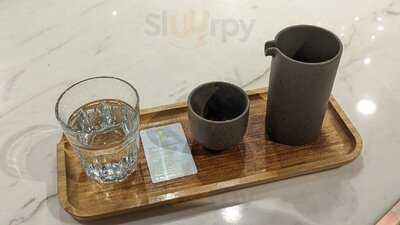 ‪the Climbing Goat‬