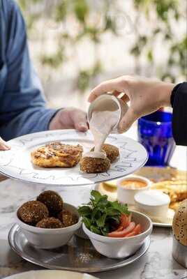 ‪em Sherif Cafe Dubai‬