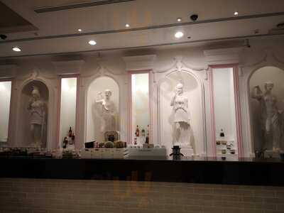 ‪bounty Beets At Le Meridien Dubai‬