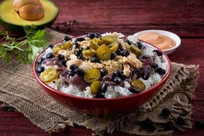 ‪amigovio Mexican Burritos - Deira‬