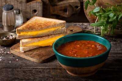 ‪souperior Hearty Soups - Deira‬