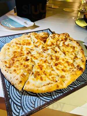 ‪stage Pool Lounge‬