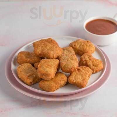 ‪fries Before Guys - Sharjah‬