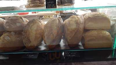 ‪munich Finest Bakery‬