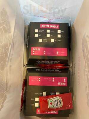 ‪pickl, Time Out Market‬