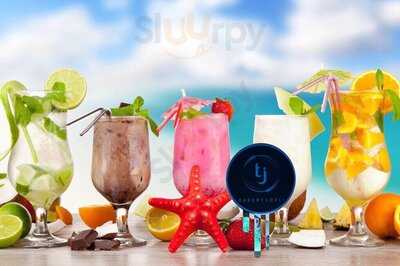 ‪tj Bakery & Deli‬