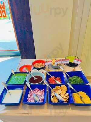 ‪world Of Curries‬