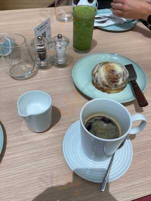 ‪the Lighthouse Mall Of The Emirates‬