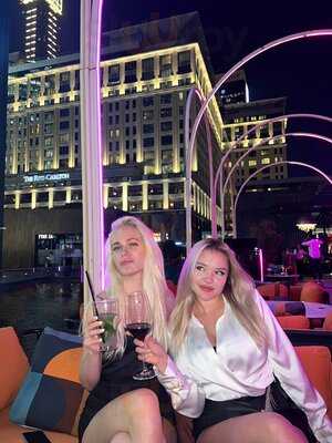 ‪glo Restaurant‬