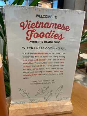 ‪vietnamese Foodies‬