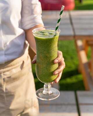 ‪caddy Shack Drive In‬