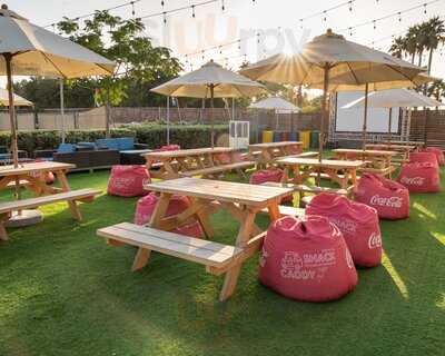 ‪caddy Shack Drive In‬