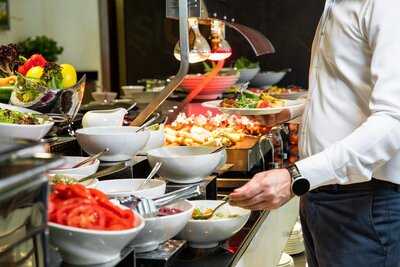 ‪monarch Coffee Shop‬