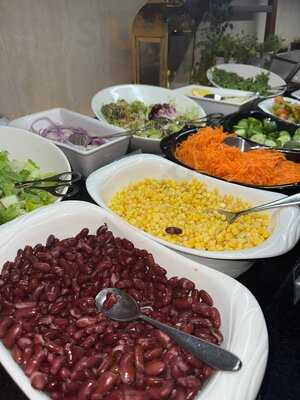 ‪the Local Dubai‬