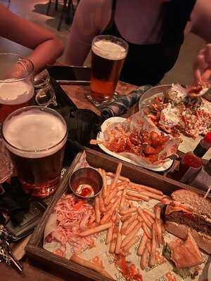 ‪lock, Stock & Barrel Business Bay‬