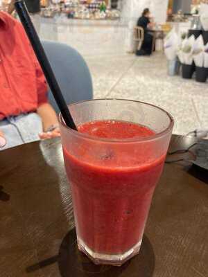 ‪lime Tree Cafe‬