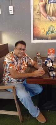 ‪b-town Restro Bar‬