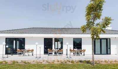 ‪cafe Two Point Oh‬