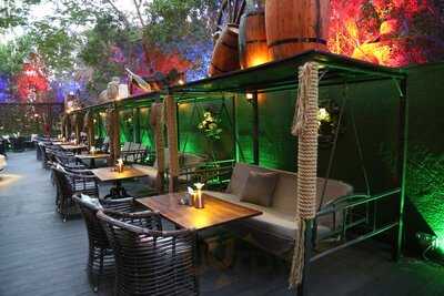 ‪piccolo Mondo View‬