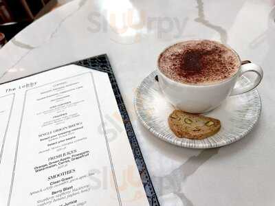 ‪the Lobby Lounge‬