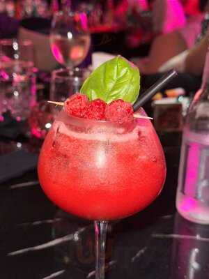 ‪nova Restaurant & Lounge‬