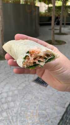 ‪grains & Greens‬