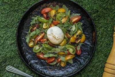 ‪grains & Greens‬