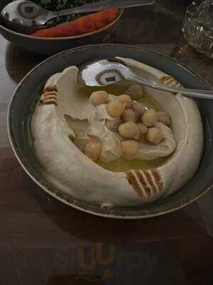 ‪narrah Restaurant & Lounge‬