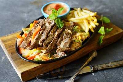 ‪golden Fork Dubai Silicon Oasis‬