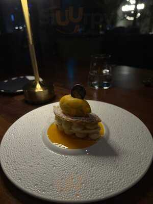 ‪shi Restaurant & Lounge‬