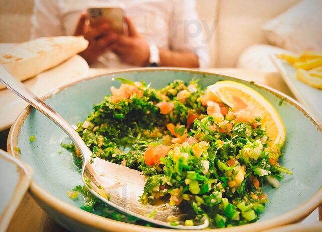 ‪narrah Restaurant & Lounge‬