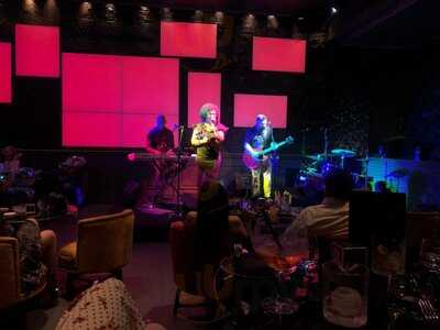 ‪sola Jazz Lounge‬