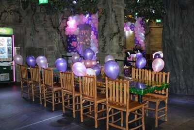 ‪rainforest Cafe‬