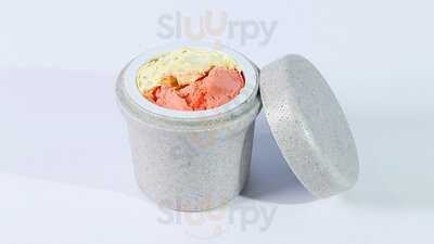 جيلاتي ساموئيل الحرفية - بوظة إيطالية