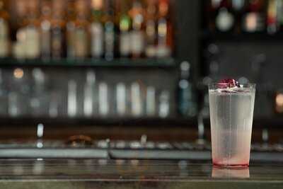 ‪the St. Regis Bar‬