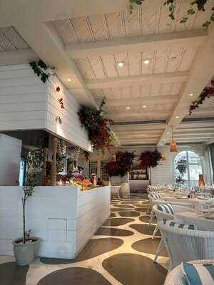 ‪piatti By The Beach‬