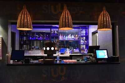 ‪ascent The Rooftop Lounge‬