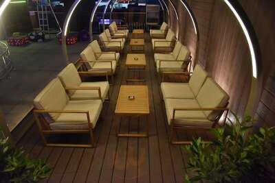 ‪ascent The Rooftop Lounge‬