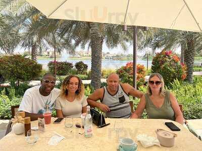 ‪brunch & Cake Jumeirah Islands‬