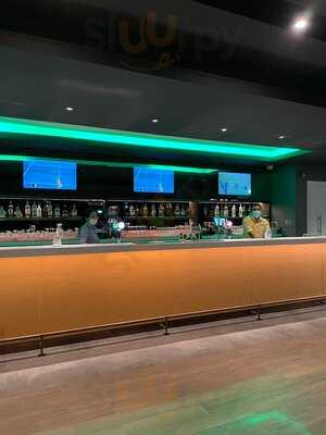 ‪pavilion Sports Lounge‬