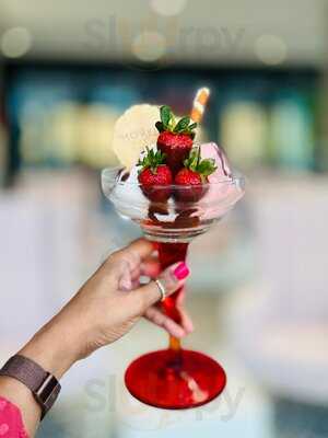 ‪morelli's Gelato - Bluewaters‬