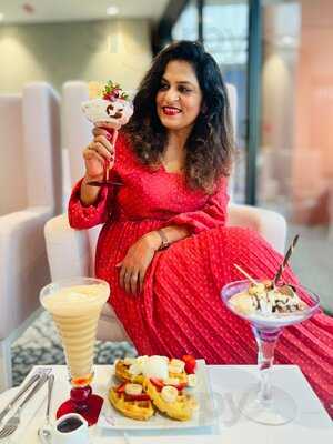 ‪morelli's Gelato - Bluewaters‬