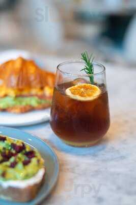 ‪the Lighthouse Palm Jumeirah‬