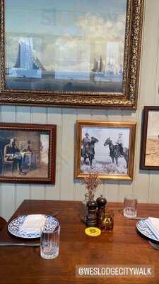 ‪weslodge Saloon City Walk‬