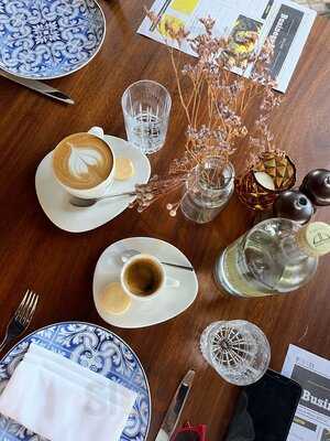 ‪weslodge Saloon City Walk‬