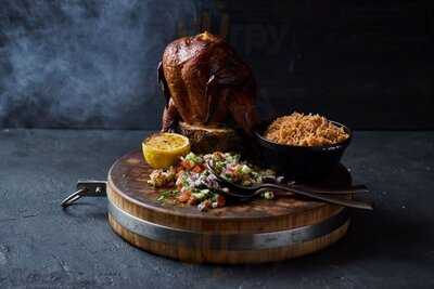 ‪the Farm House‬