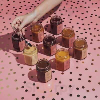 ‪madeleine Et Marcel‬