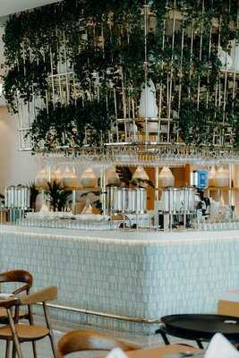 ‪cinescope Restaurant‬